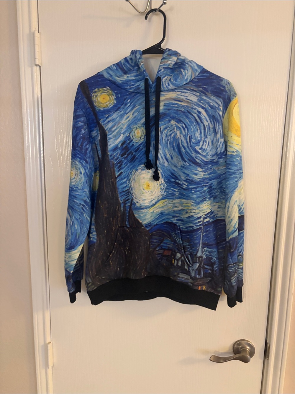 Vibrant Van Gogh Starry Night hoodie. Sz S/M